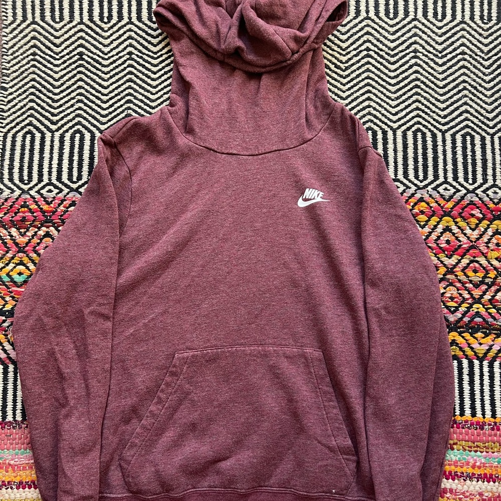 Nike sportswear fleece funnel-neck hoodie, size M, dark beetroot (color)